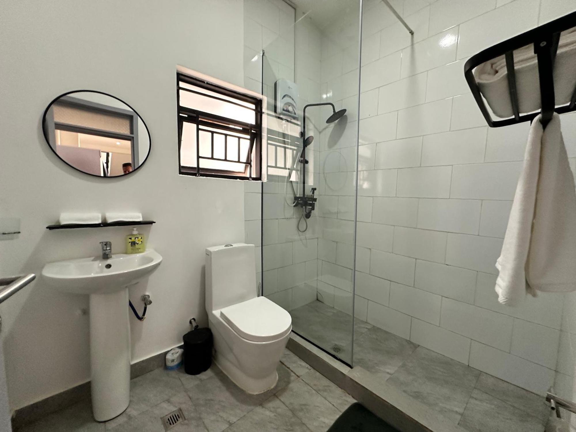 Coalescence Hotel Rwanda Kigali Exteriör bild