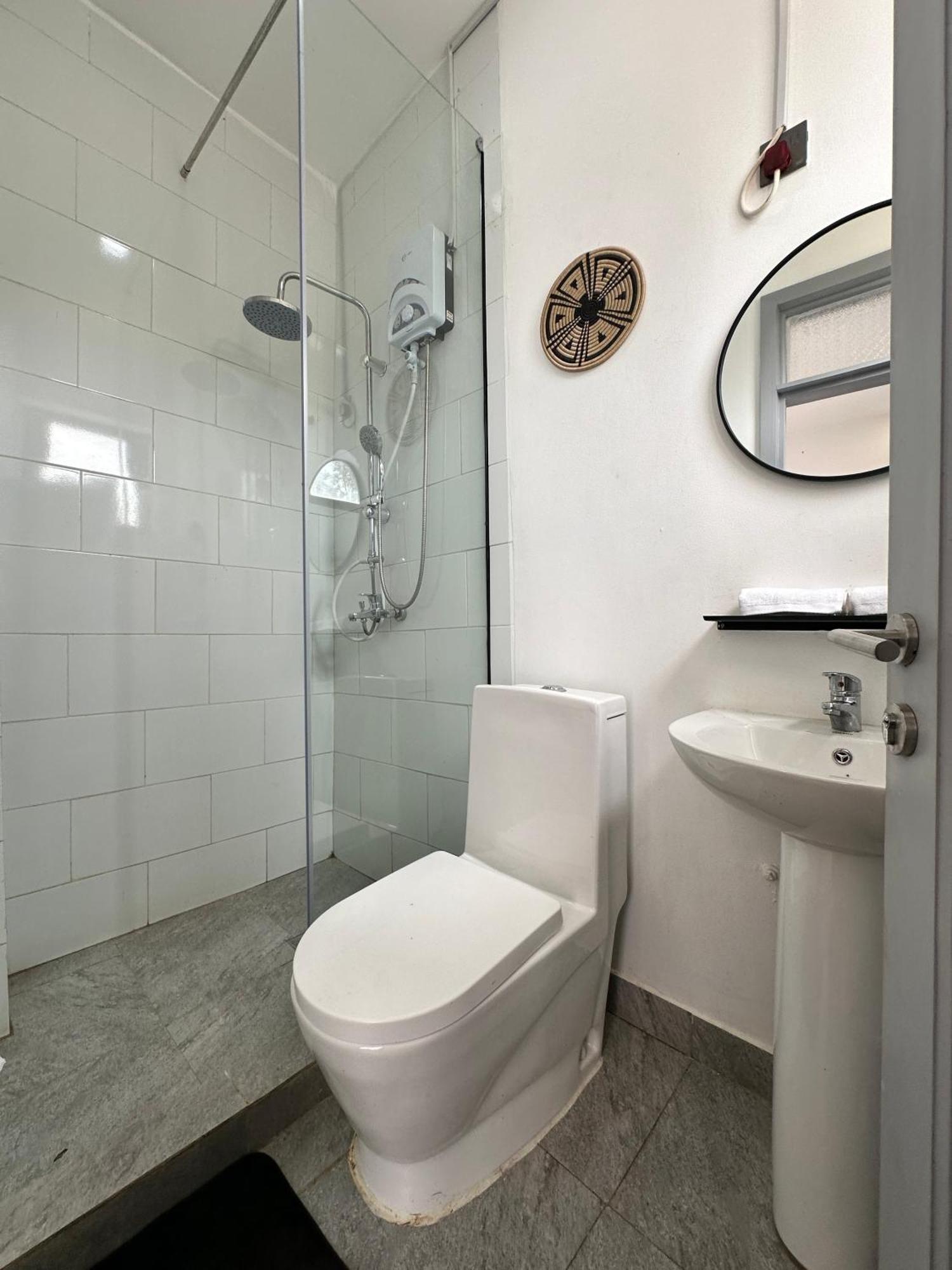 Coalescence Hotel Rwanda Kigali Exteriör bild
