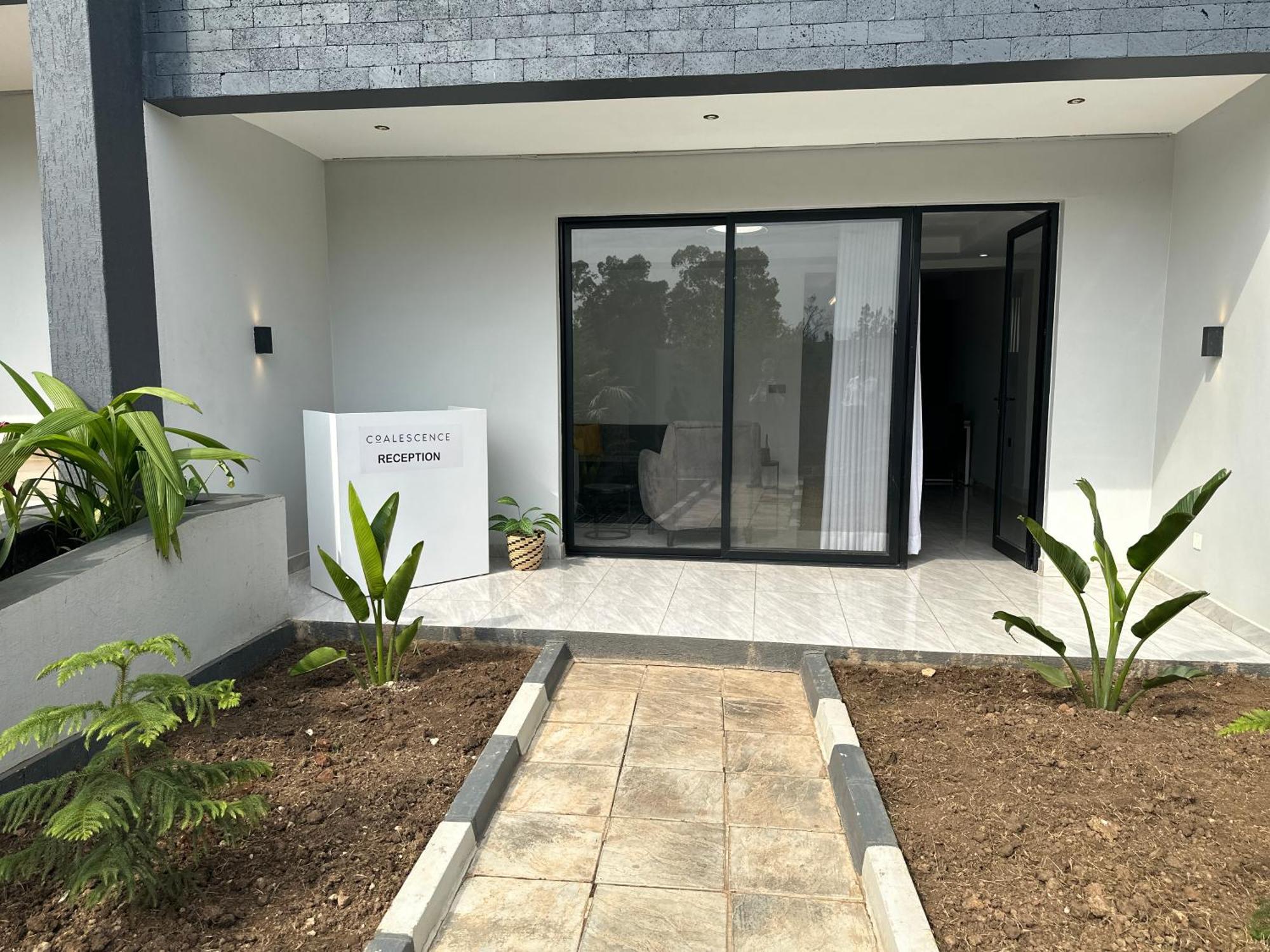 Coalescence Hotel Rwanda Kigali Exteriör bild